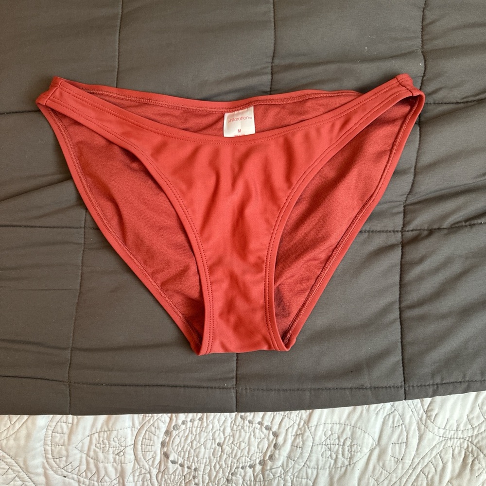 Bikini Set - Picture 5 of 7
